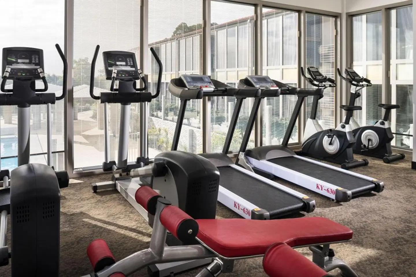 Swan River Hotel SPORTS_AND_LEISURE