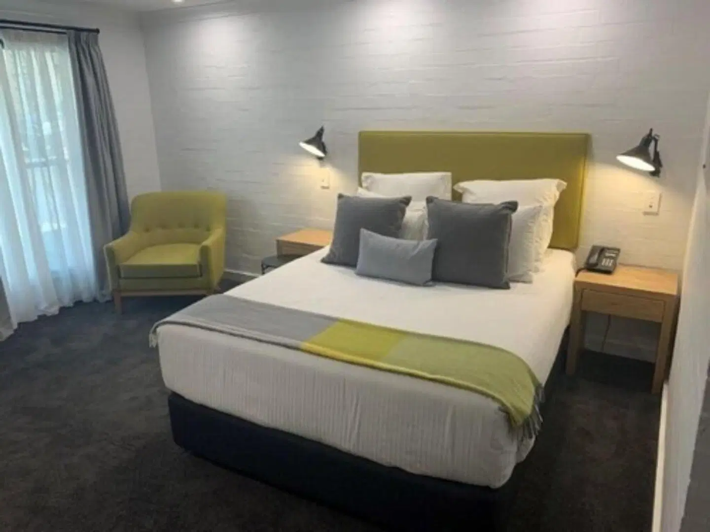 Town Square Motel ROOM_EXAMPLE