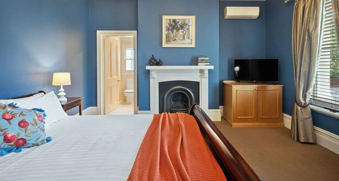 Clydesdale Manor ROOM_EXAMPLE