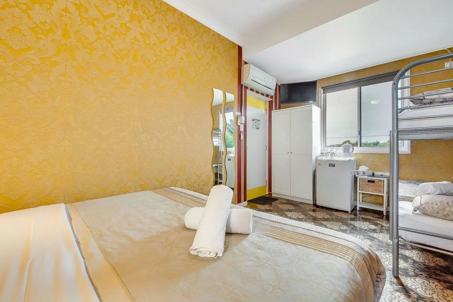 Coral Inn Yeppoon ROOM_EXAMPLE
