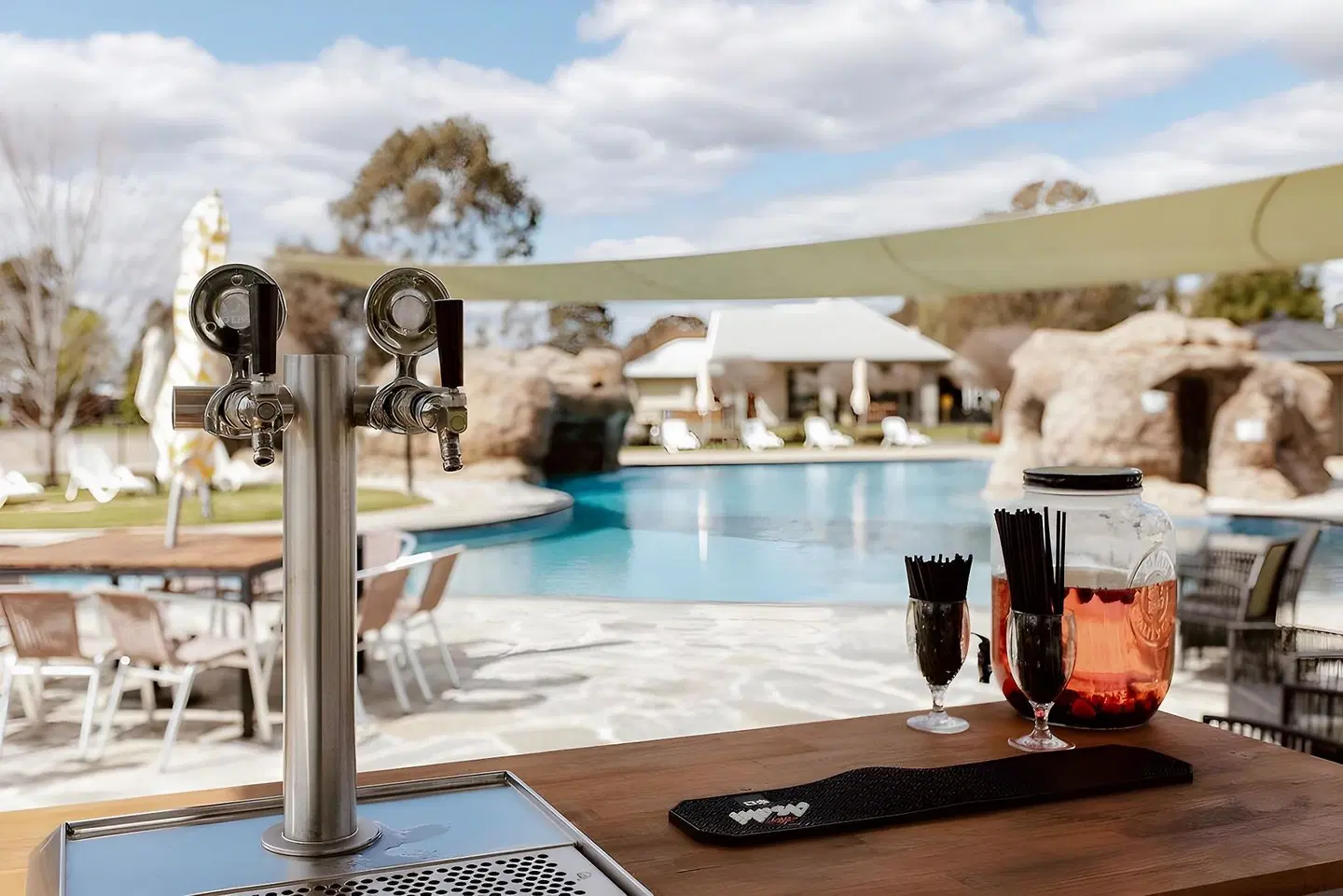 Tindarra Resort OUTDOOR_POOL