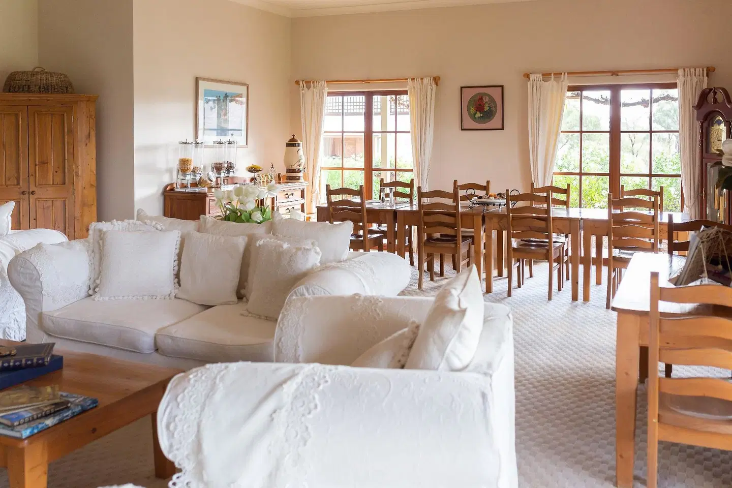 Strathearn Park Lodge ROOM_EXAMPLE