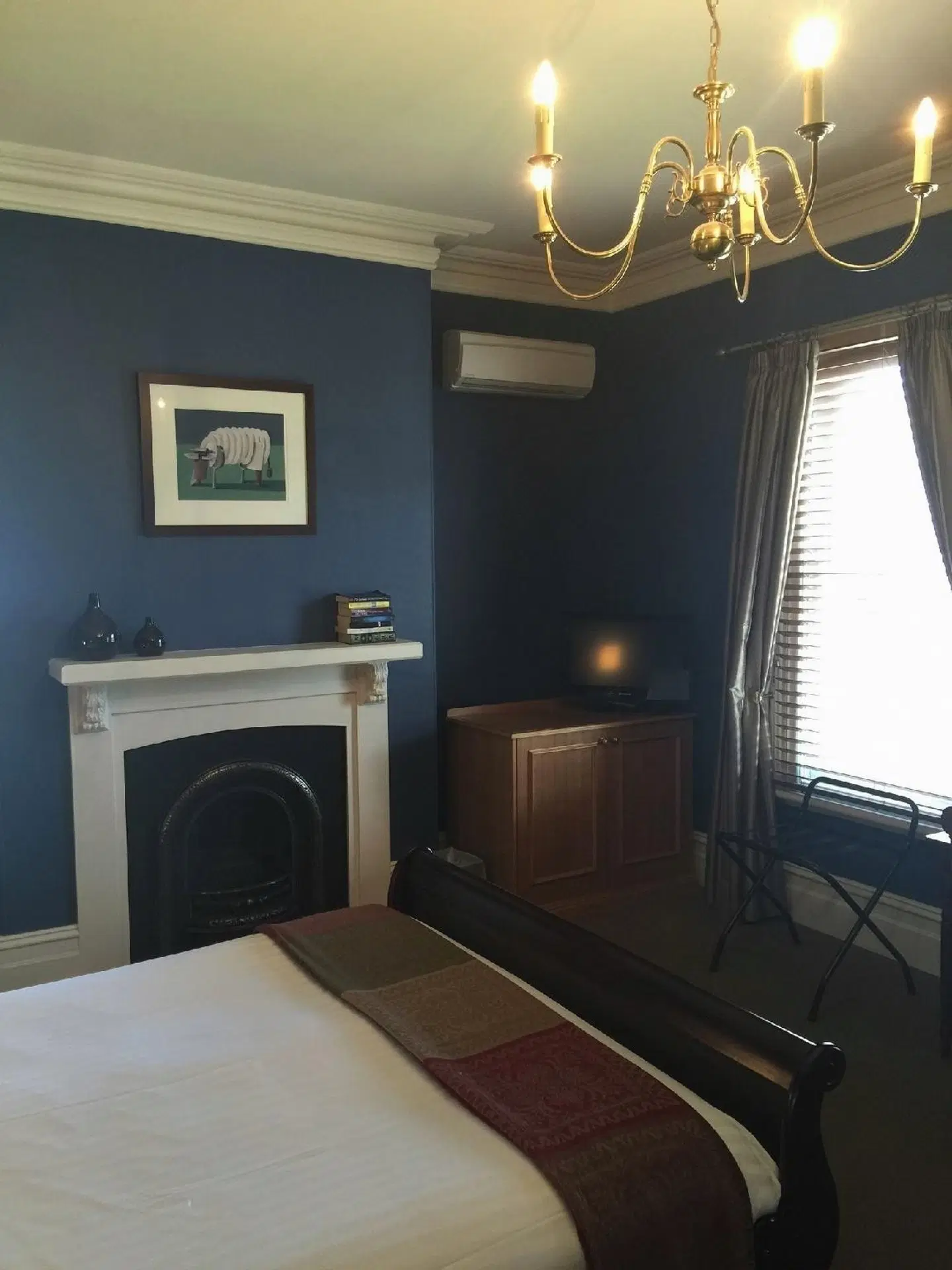 Clydesdale Manor ROOM_EXAMPLE