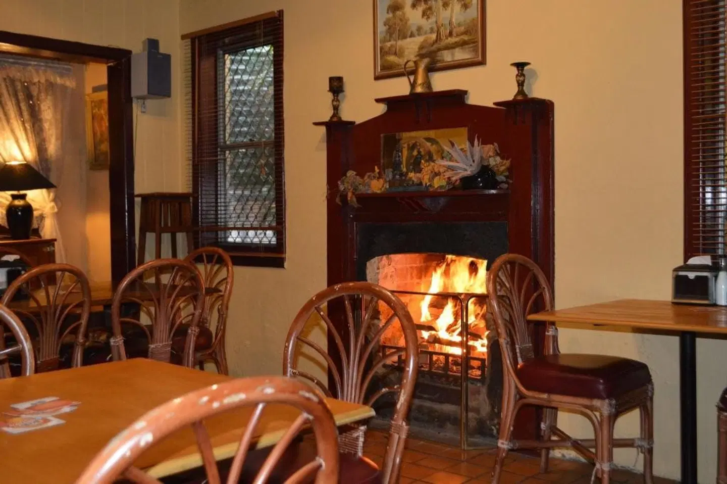 Prince Of Wales Hotel Gulgong ROOM_EXAMPLE