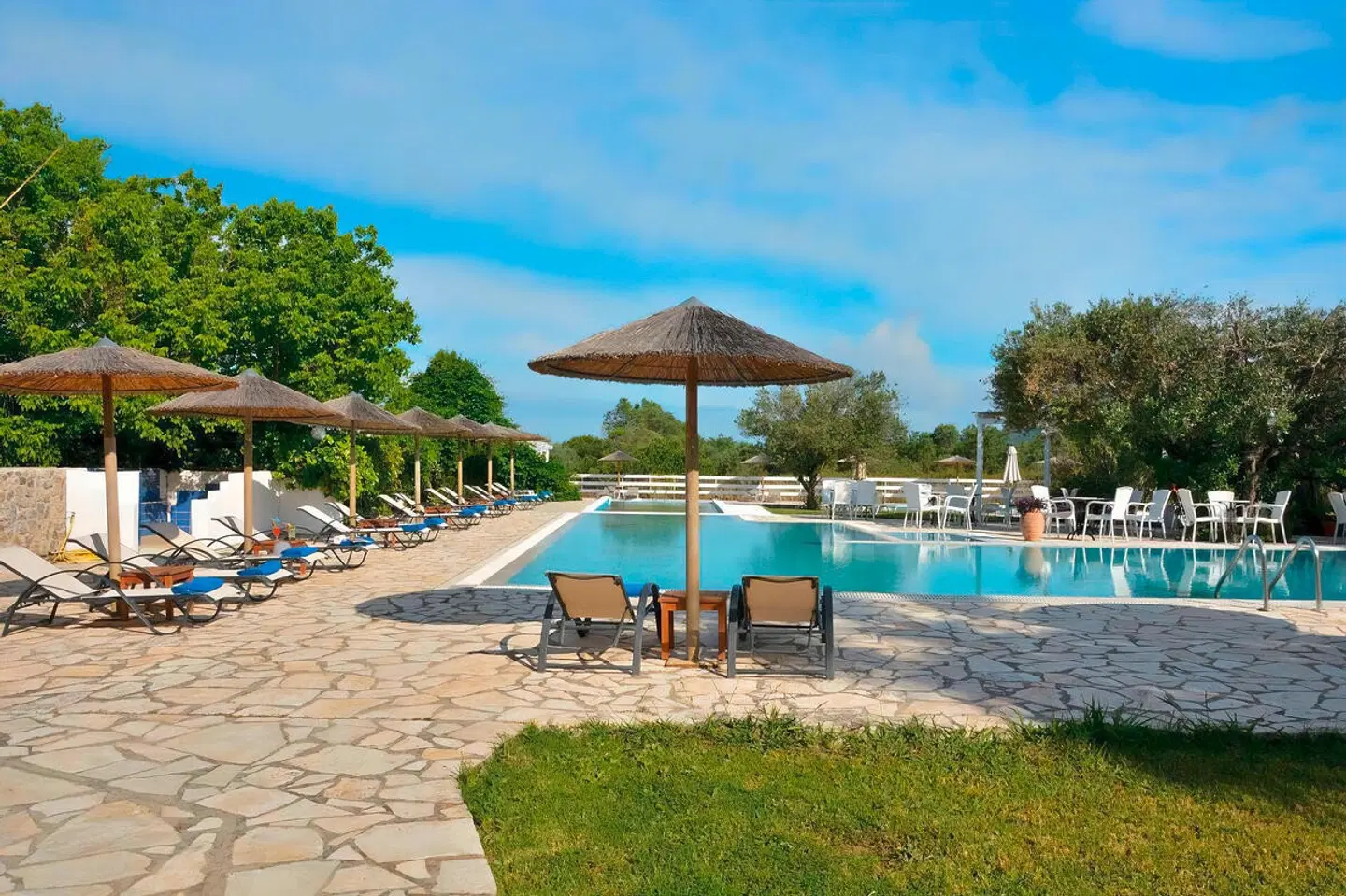 Likithos Hotel OUTDOOR_POOL