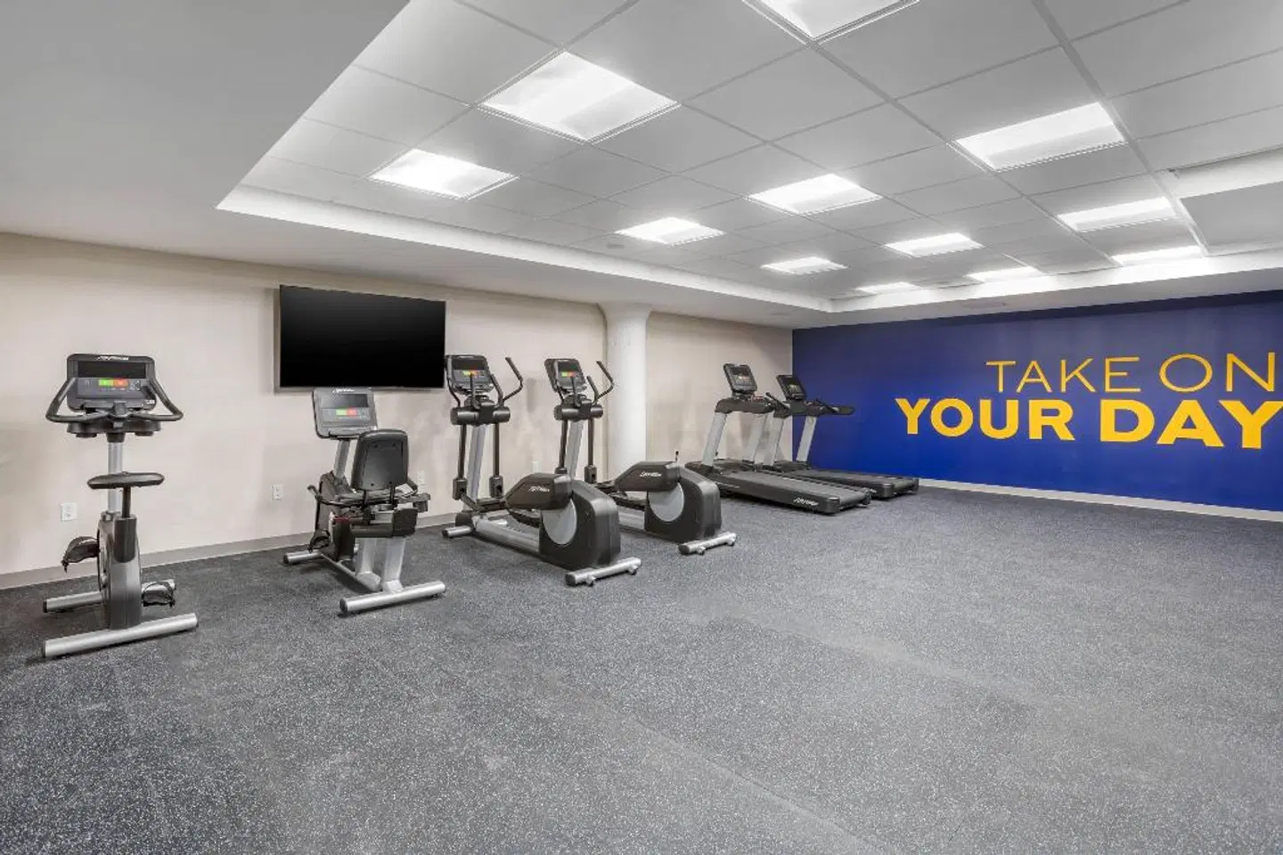 Four Points by Sheraton Newark Airport SPORTS_AND_LEISURE
