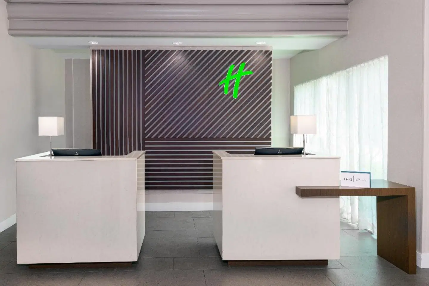 Holiday Inn Miami Doral Area by IHG ROOM_EXAMPLE