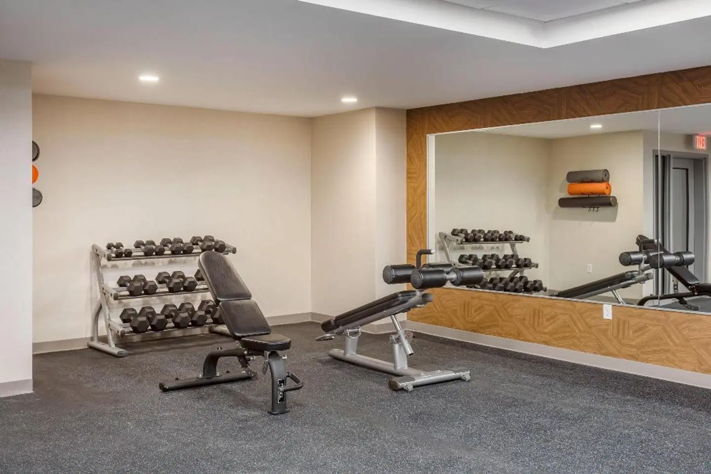 Four Points by Sheraton Newark Airport SPORTS_AND_LEISURE