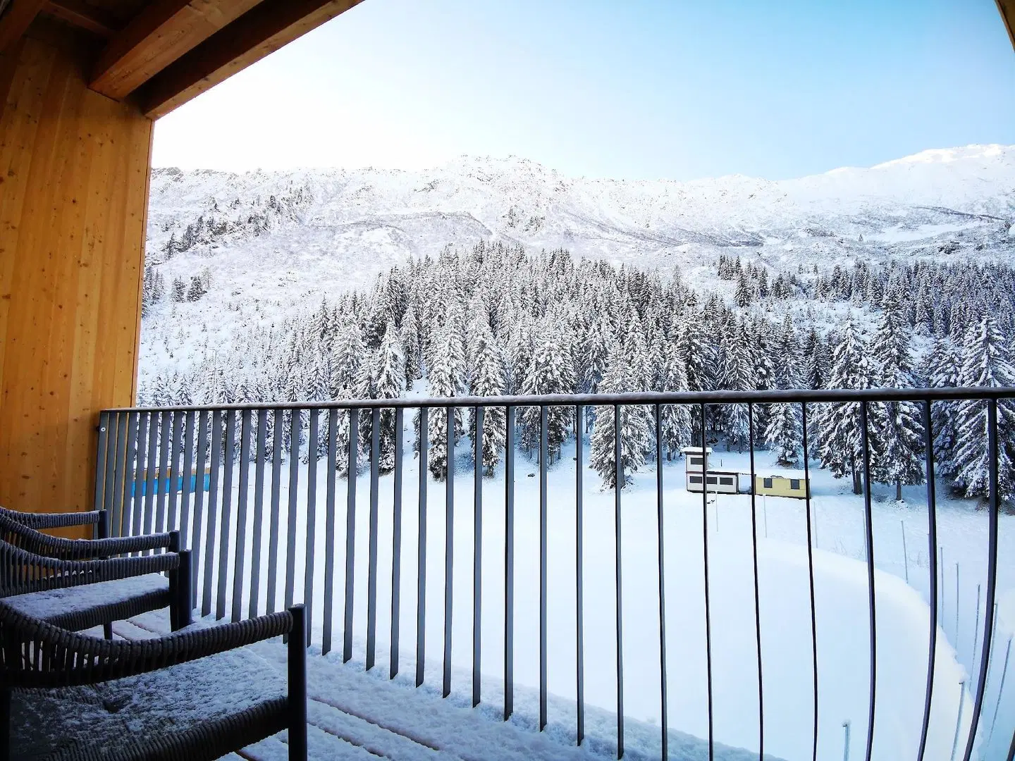 Campra Alpine Lodge & Spa Terrasse