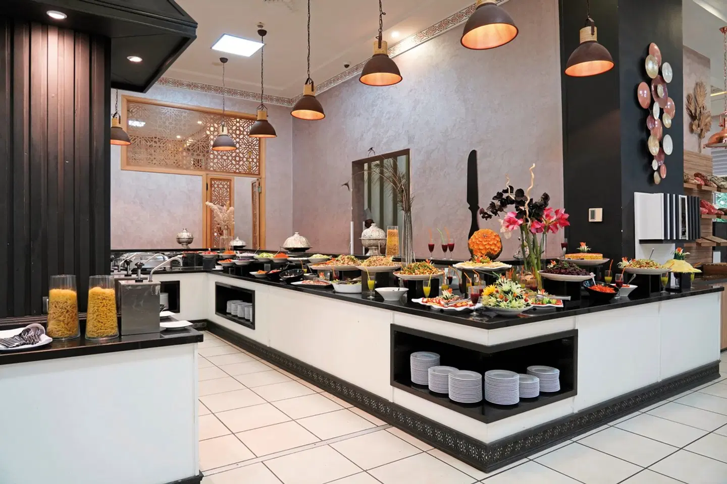 El Olivar Palace Restaurant