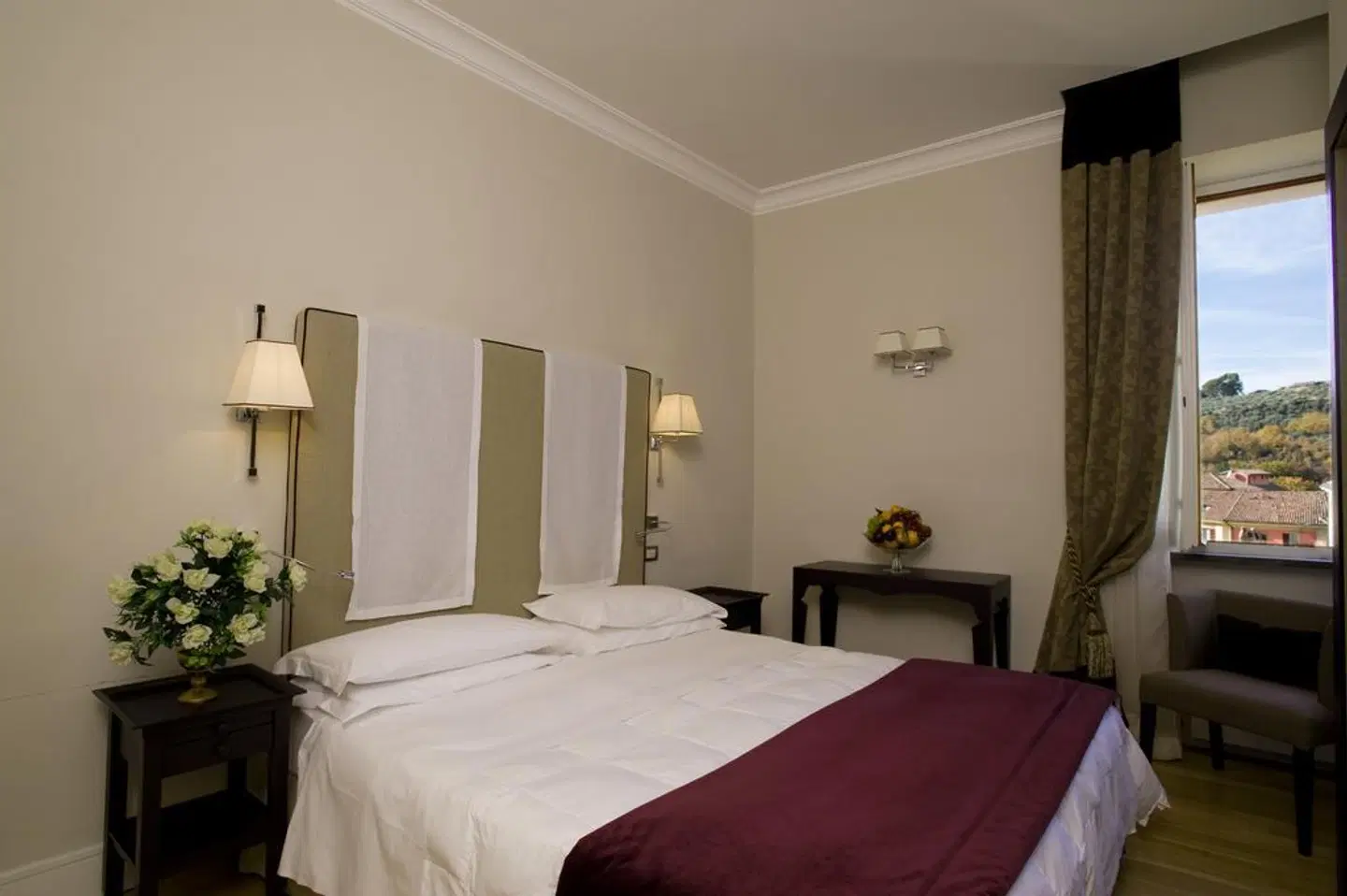 Clitunno ROOM_EXAMPLE