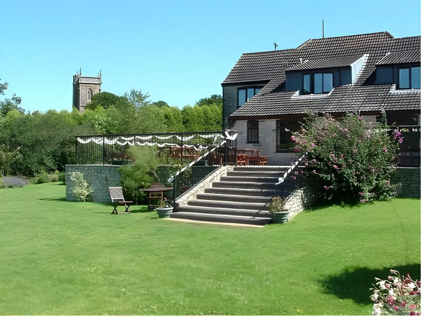 Cameley Lodge EXTERIOR