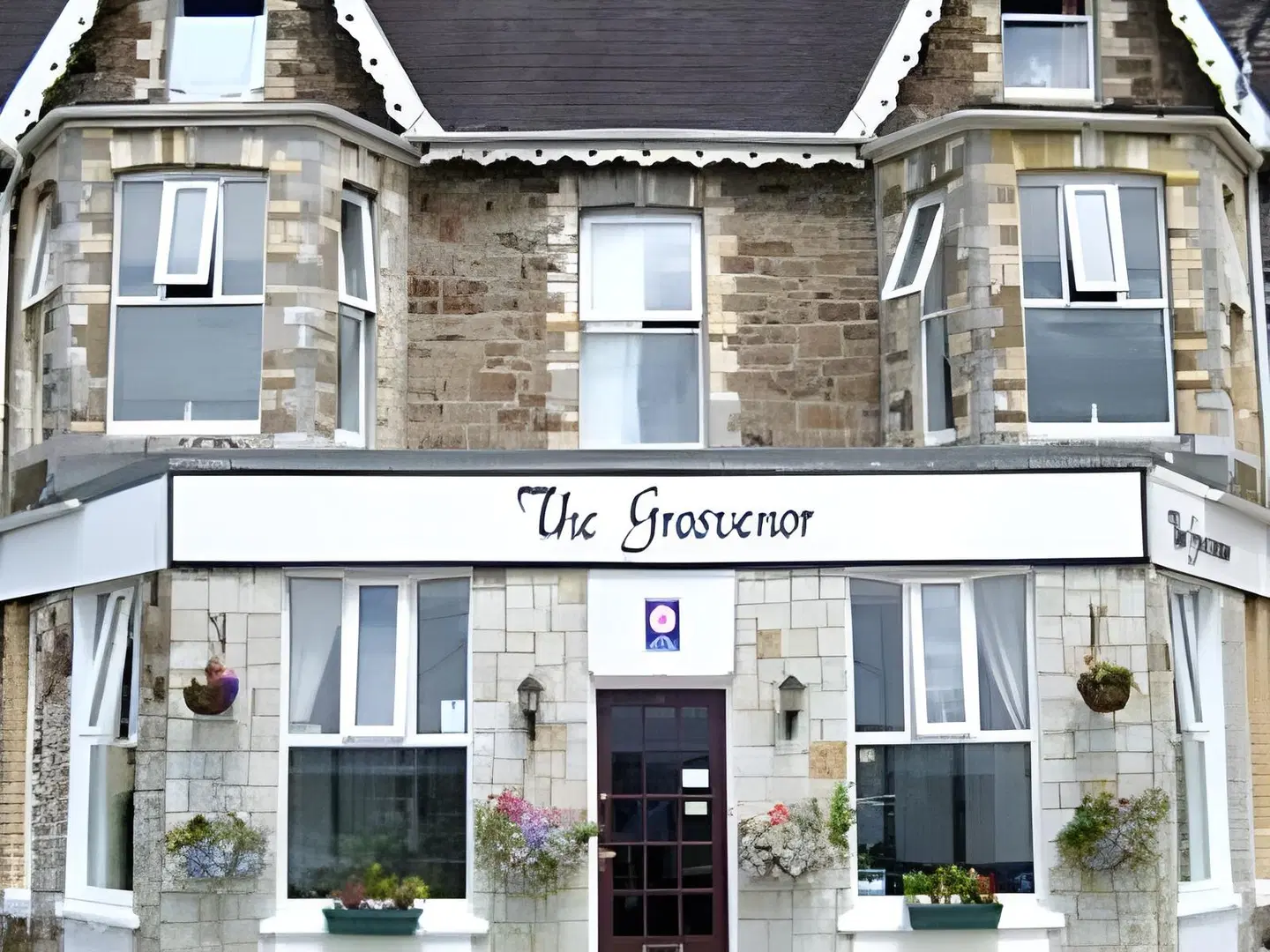 The Grosvenor Guest House EXTERIOR