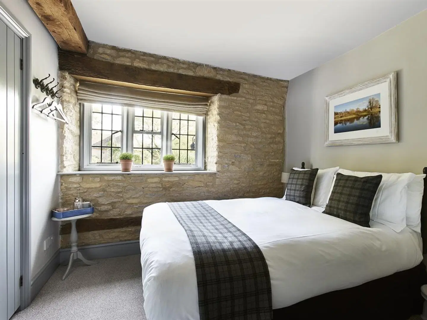 The Masons Arms ROOM_EXAMPLE