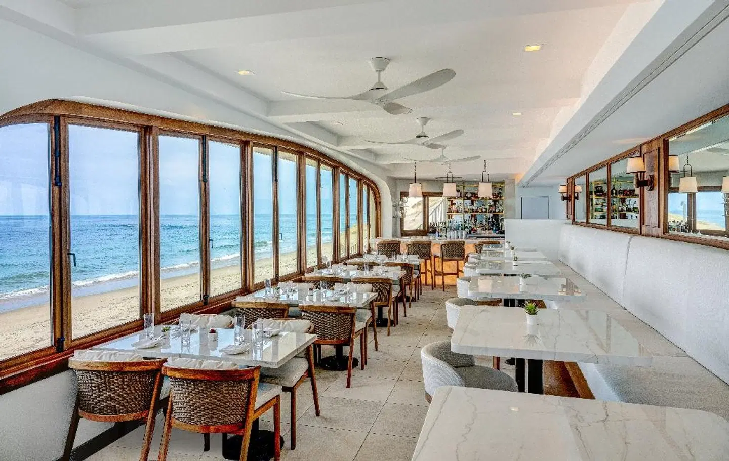 Surf & Sand Laguna Beach Restaurant