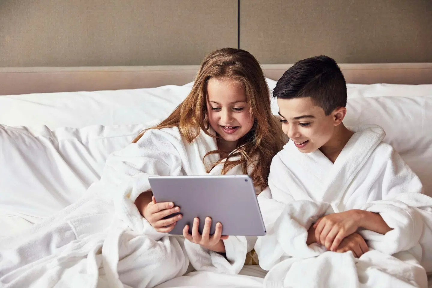 Hyatt Centric Melbourne PEOPLE
