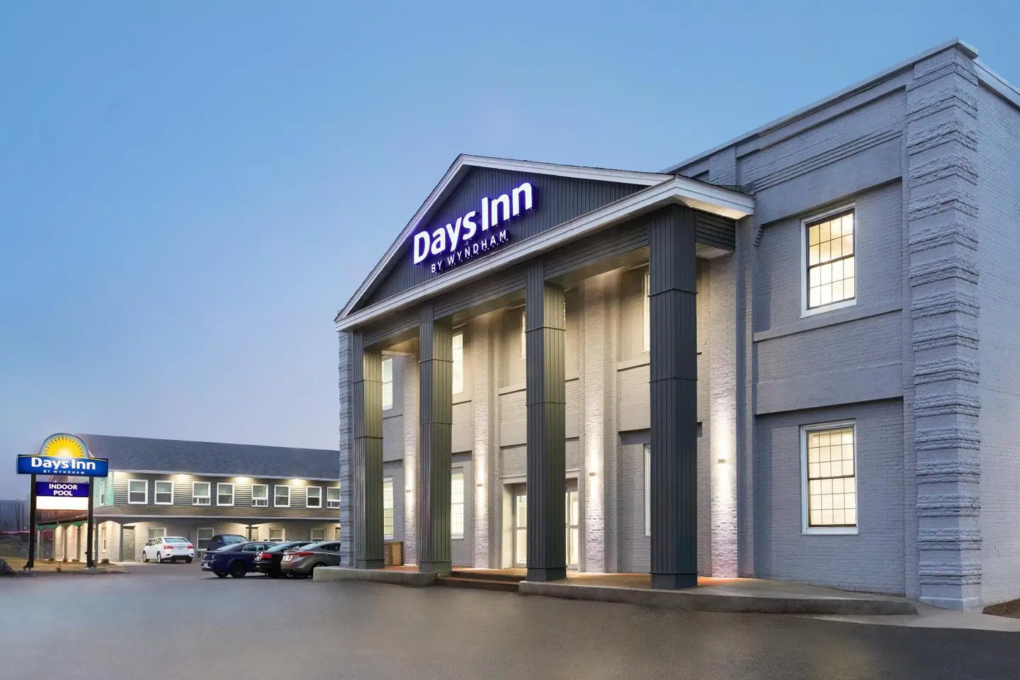 Days Inn By Wyndham Saint John EXTERIOR