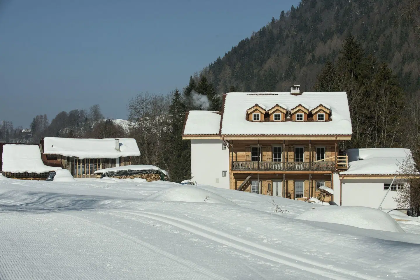 Riversong Centre Thermal EXTERIOR
