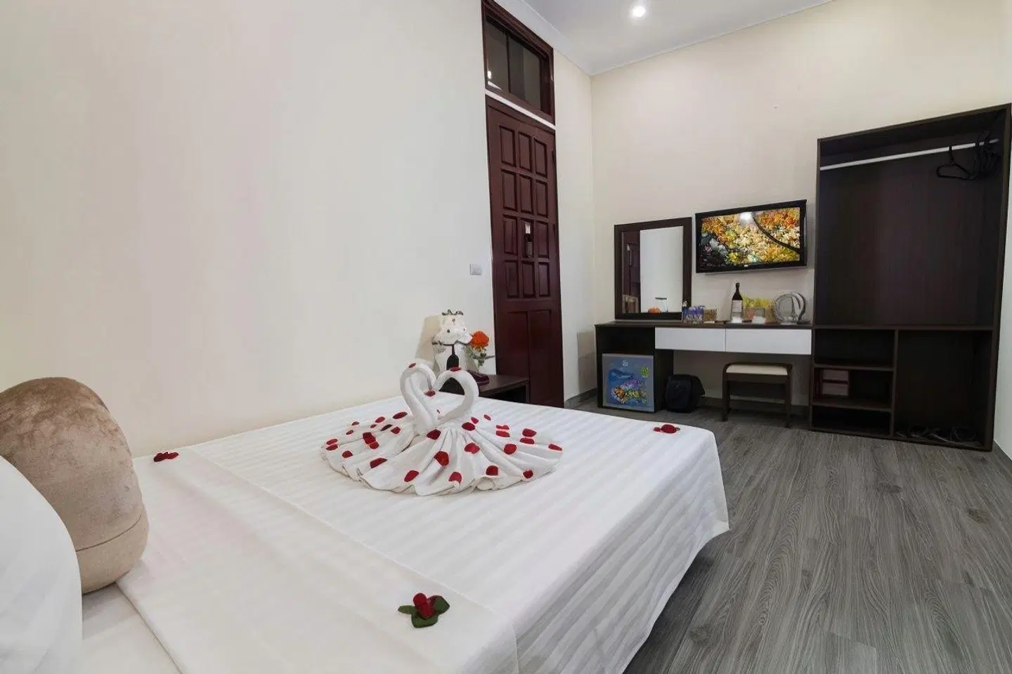 Hanoi Elpis Hotel ROOM_EXAMPLE