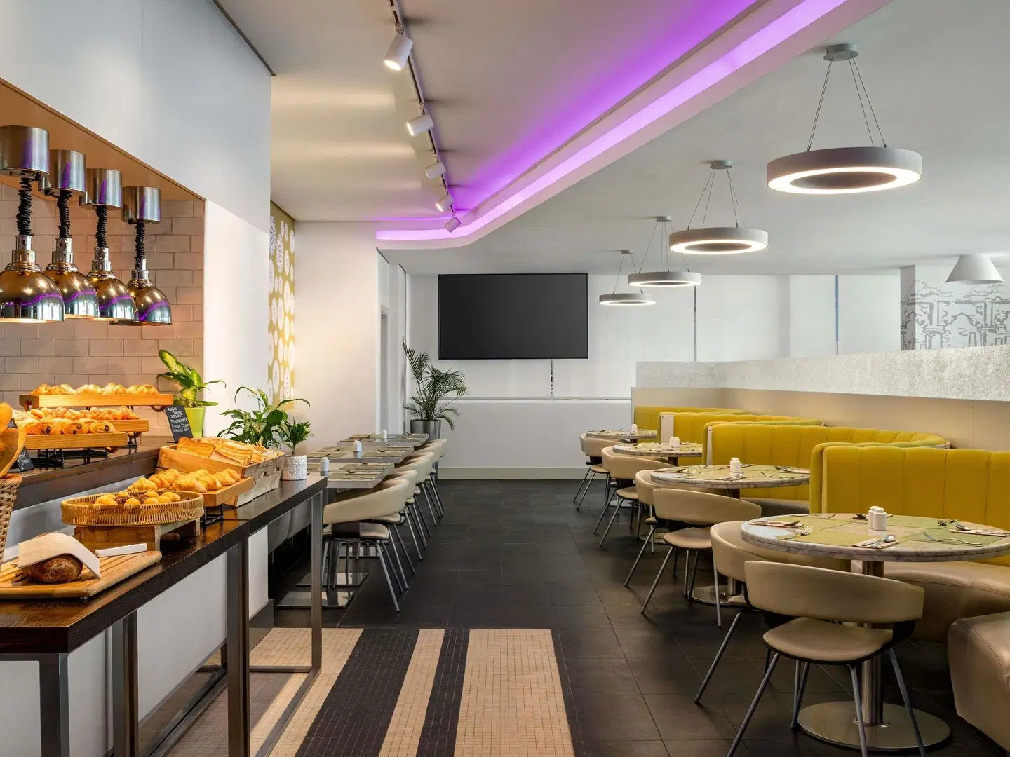 ibis Styles Sharjah Restaurant