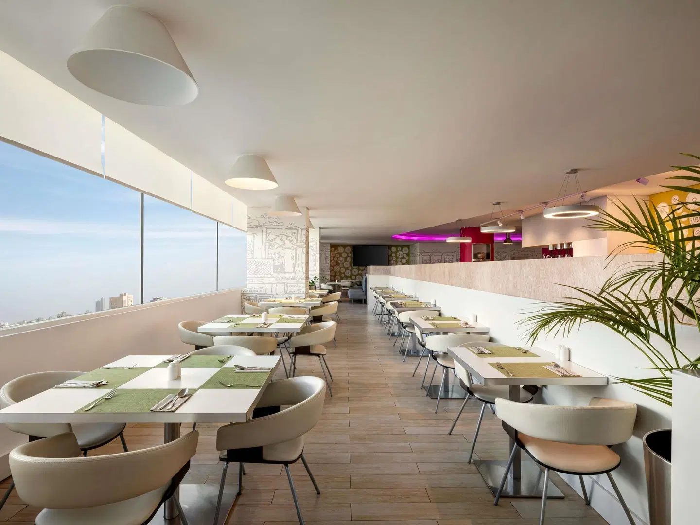 ibis Styles Sharjah Bar