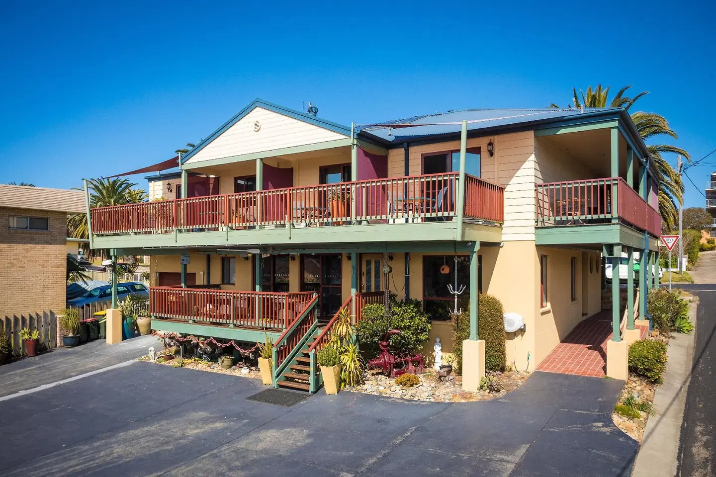 Anchors Aweigh EXTERIOR