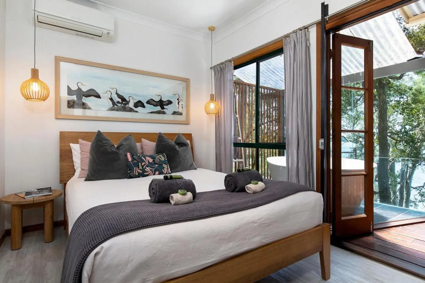 Eumarella Shores Noosa Lake Retreat ROOM_EXAMPLE