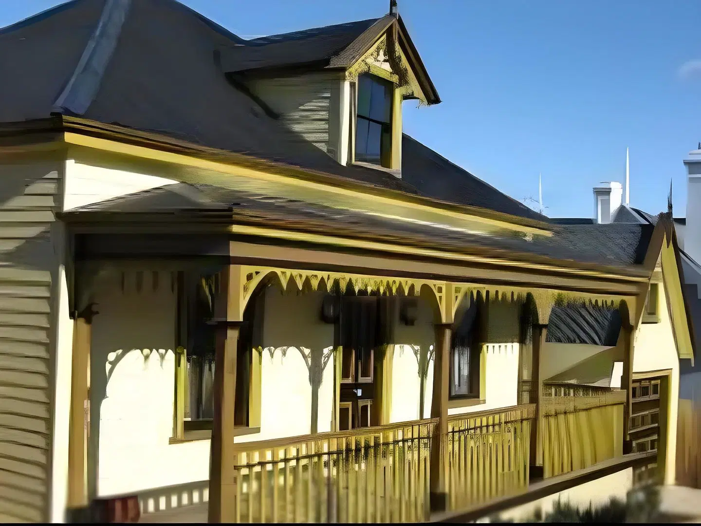 Corinda Contemporary EXTERIOR