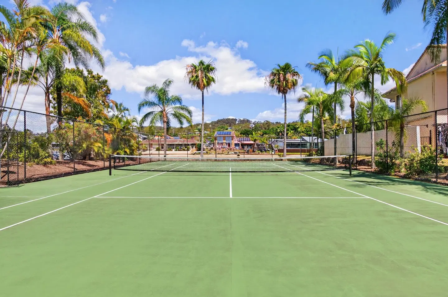 Isle of Palms Resort SPORTS_AND_LEISURE