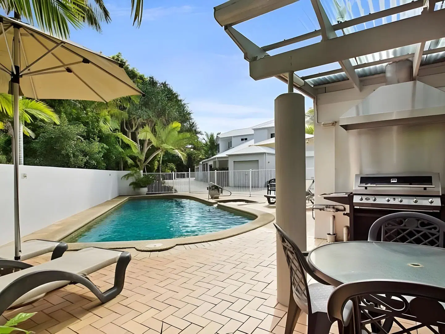 Portside Noosa Waters OUTDOOR_POOL