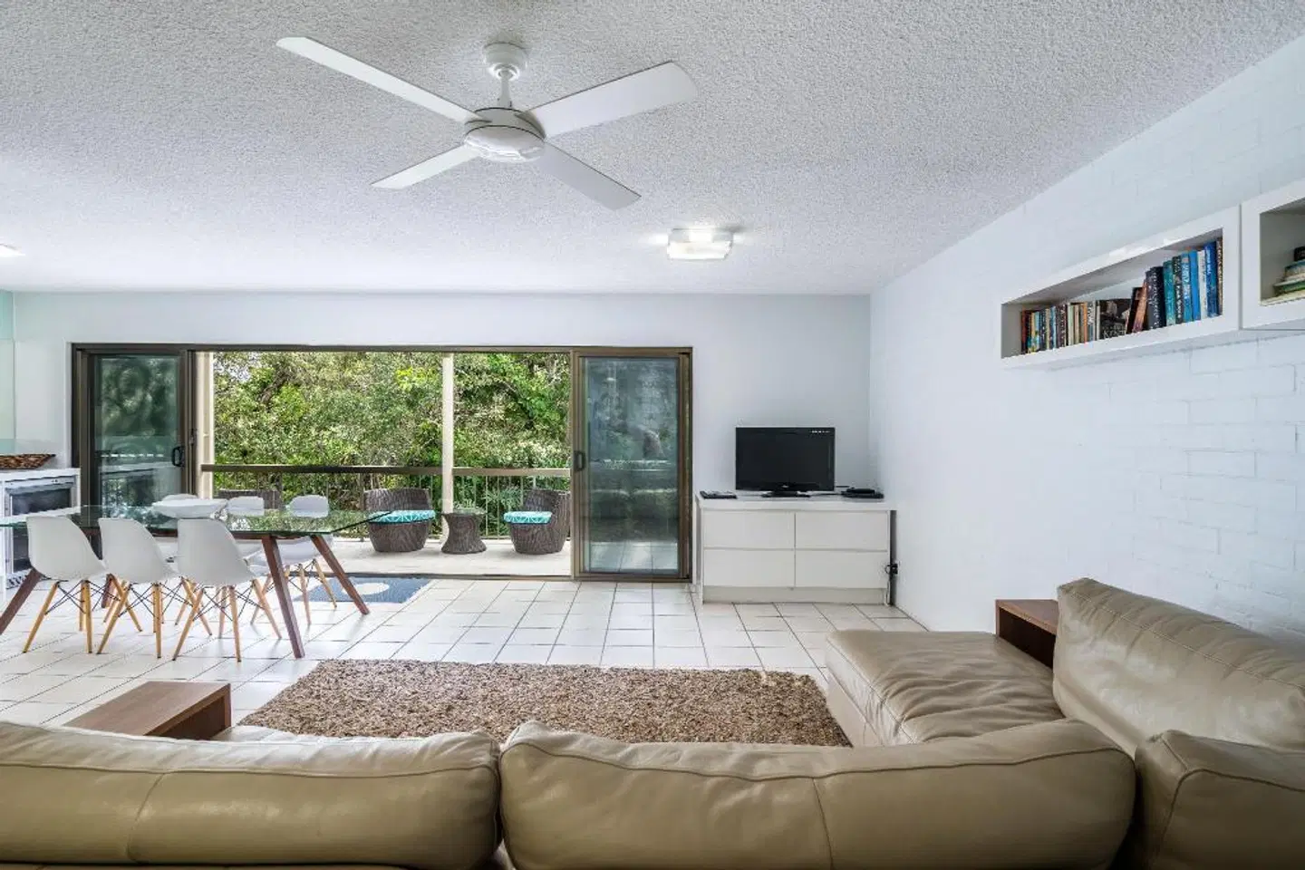 Sunseeker Lodge ROOM_EXAMPLE