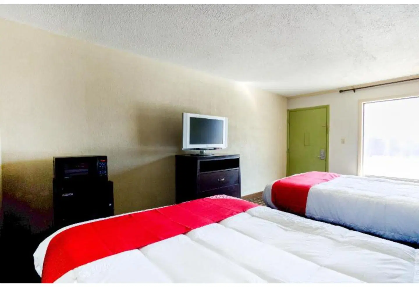 OYO Hotel Pensacola I-10 & Hwy 29 ROOM_EXAMPLE