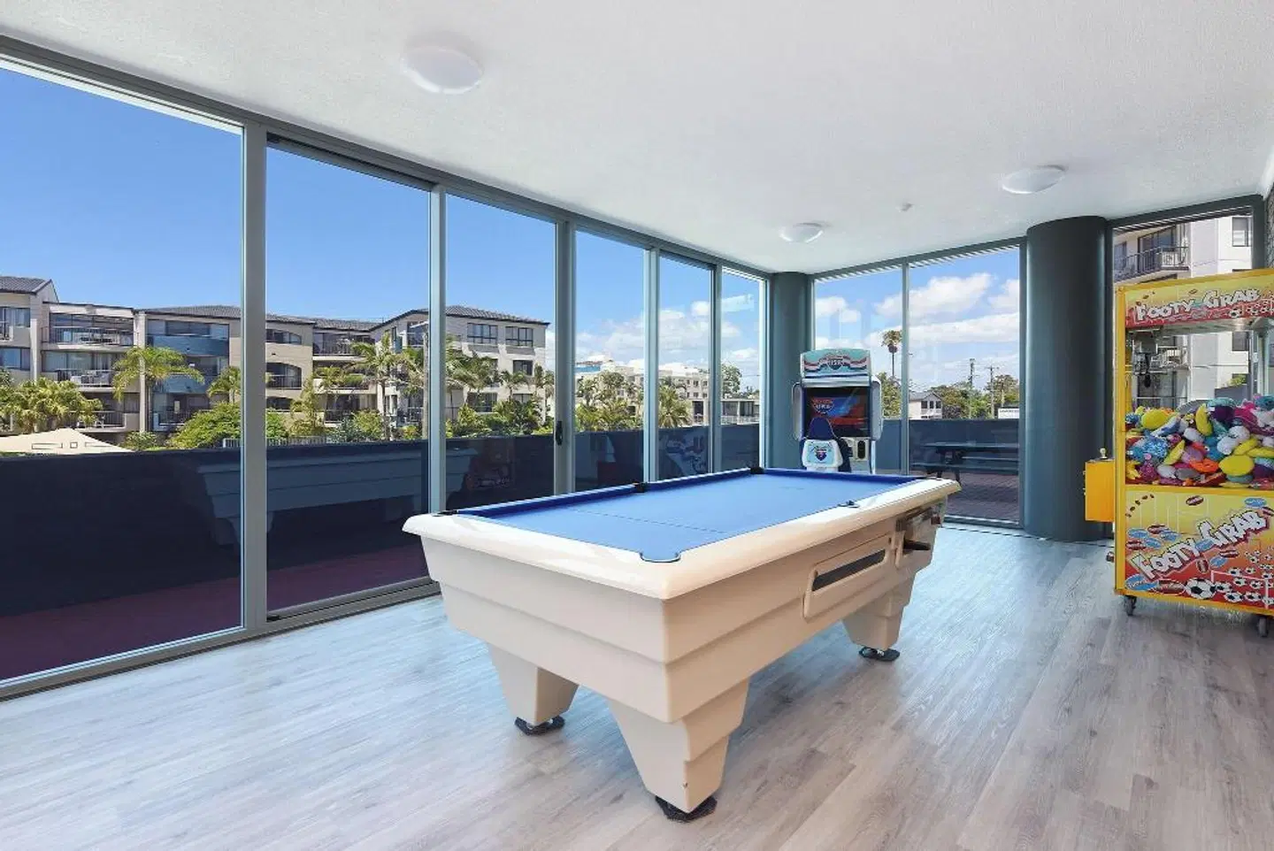 Beachfront Towers HEALTH_BEAUTY