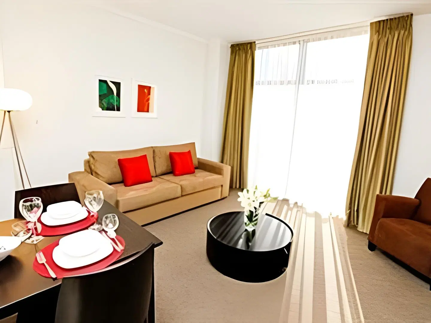 Indulge Apartments Ontario ROOM_EXAMPLE