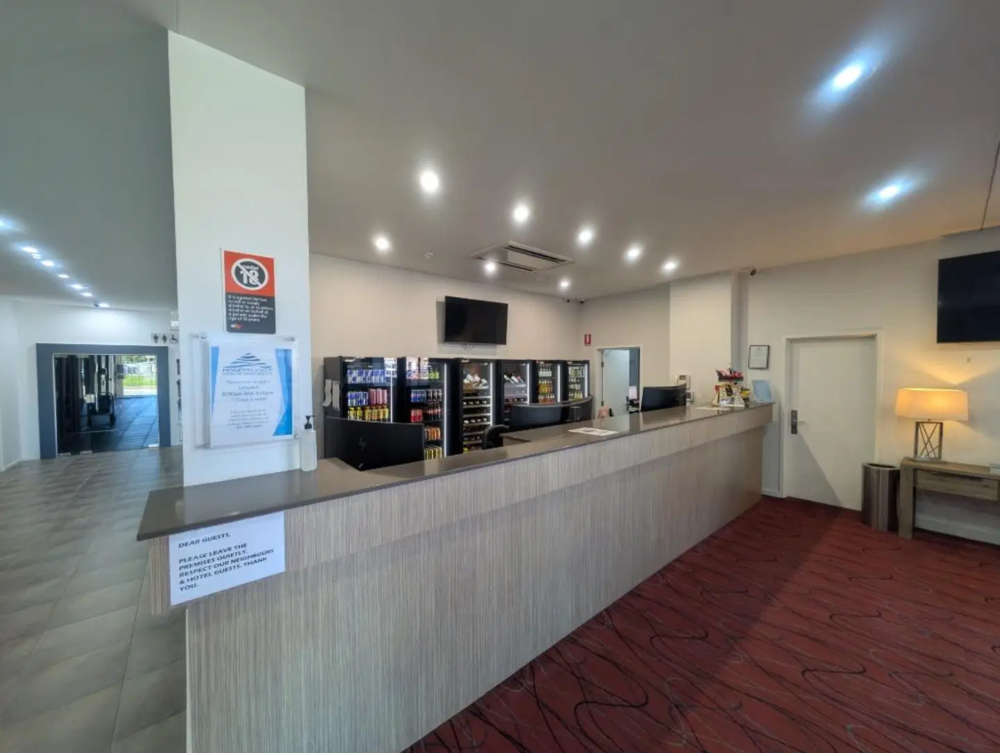 Honeysuckle Executive Apartments Bar