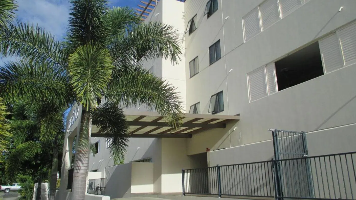 Edge Apartments Cairns EXTERIOR