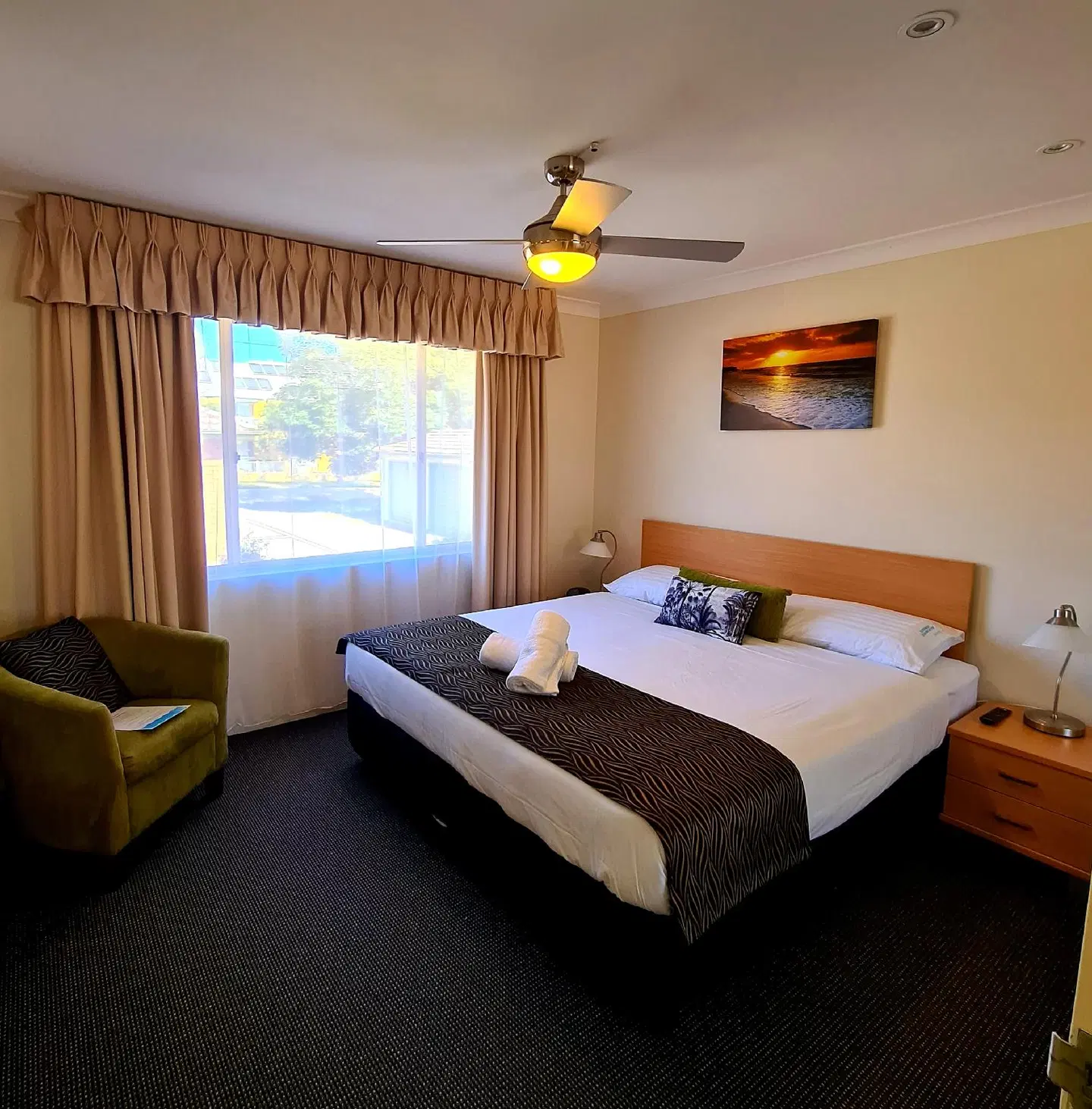 Beaches Serviced Apartments ROOM_EXAMPLE