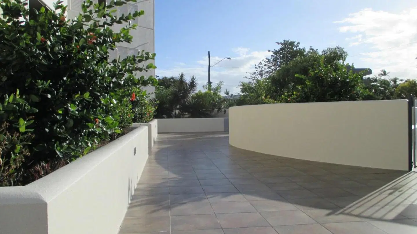 Edge Apartments Cairns Terrasse