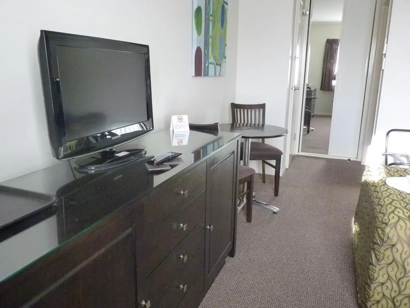 Gordon Motor Inn ROOM_EXAMPLE