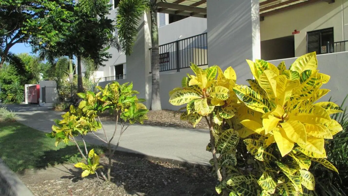 Edge Apartments Cairns EXTERIOR