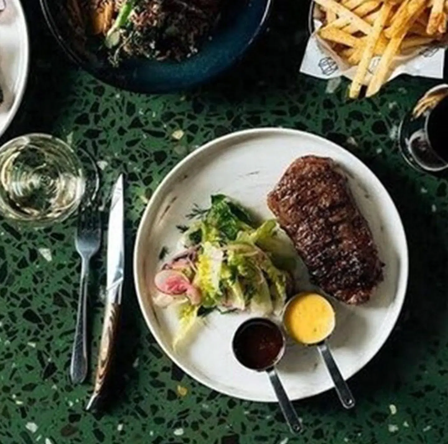 Middle Park Hotel Restaurant
