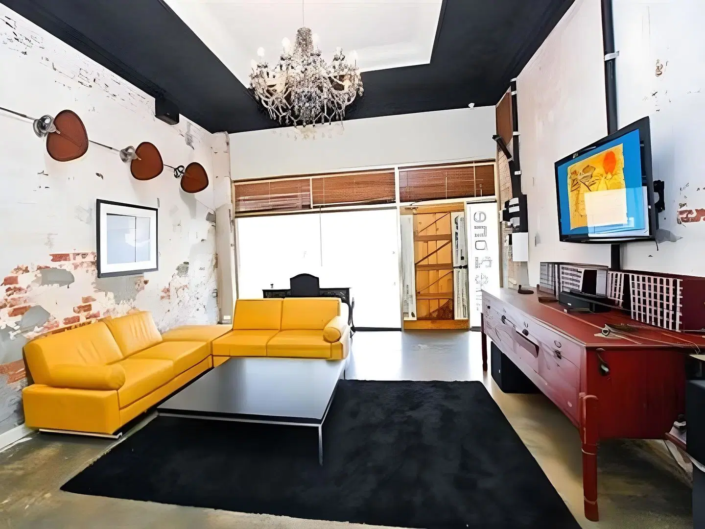 Indulge Apartments - Eighth ROOM_EXAMPLE