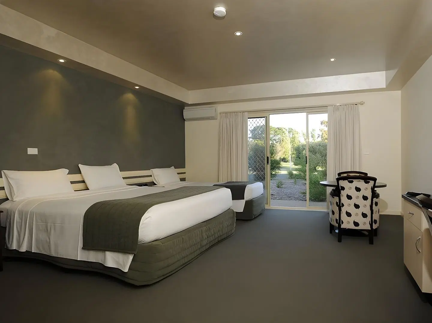 Fairways Resort ROOM_EXAMPLE