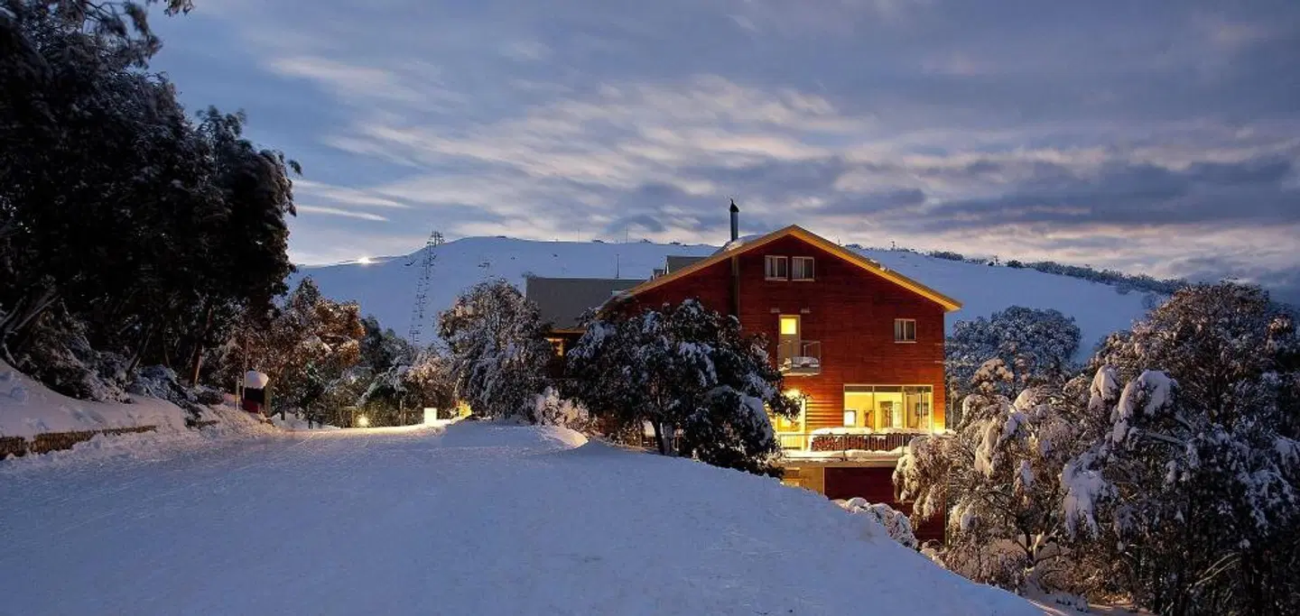 Summit Ridge Alpine Lodge EXTERIOR