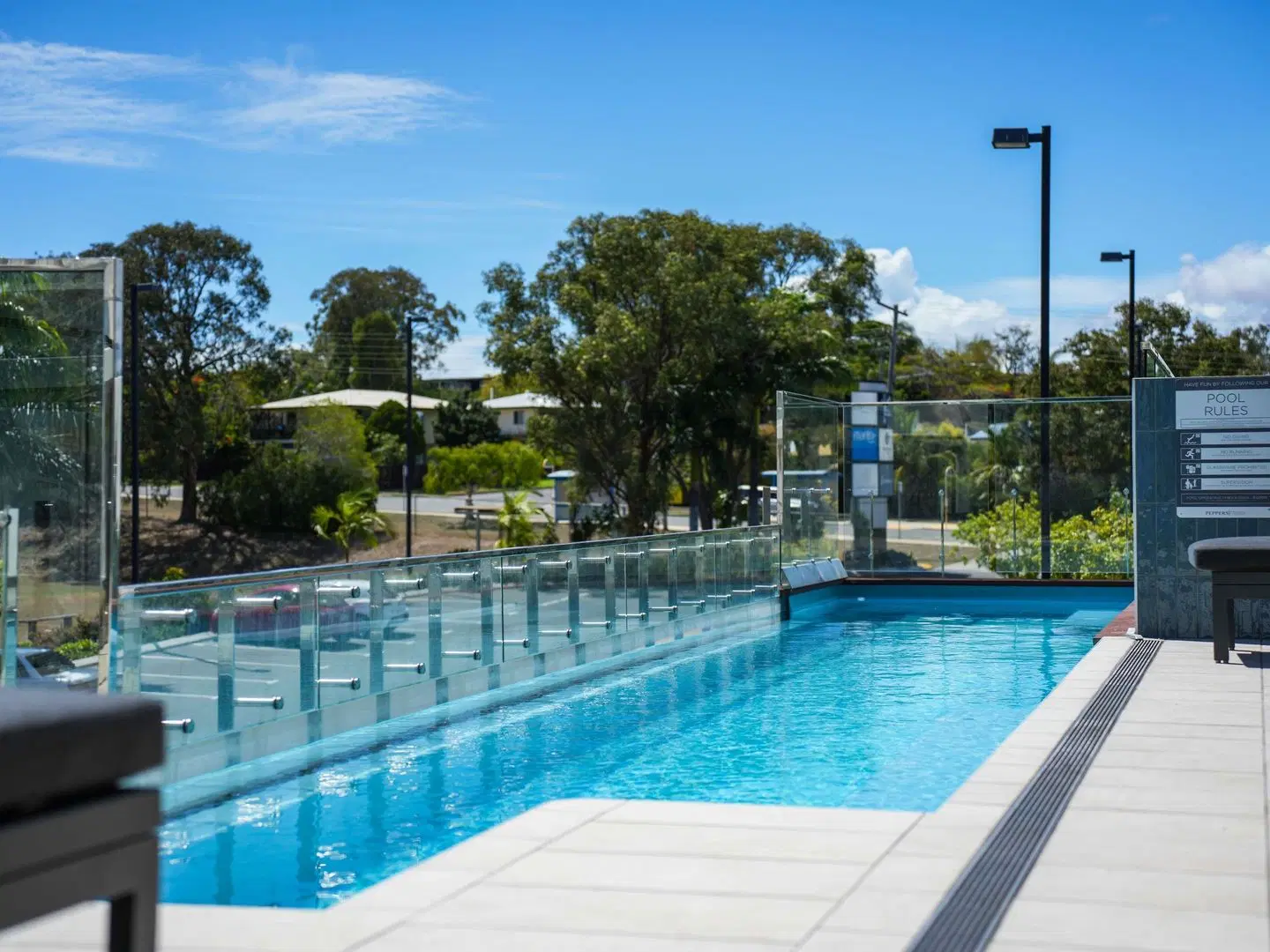 Mantra Gladstone OUTDOOR_POOL