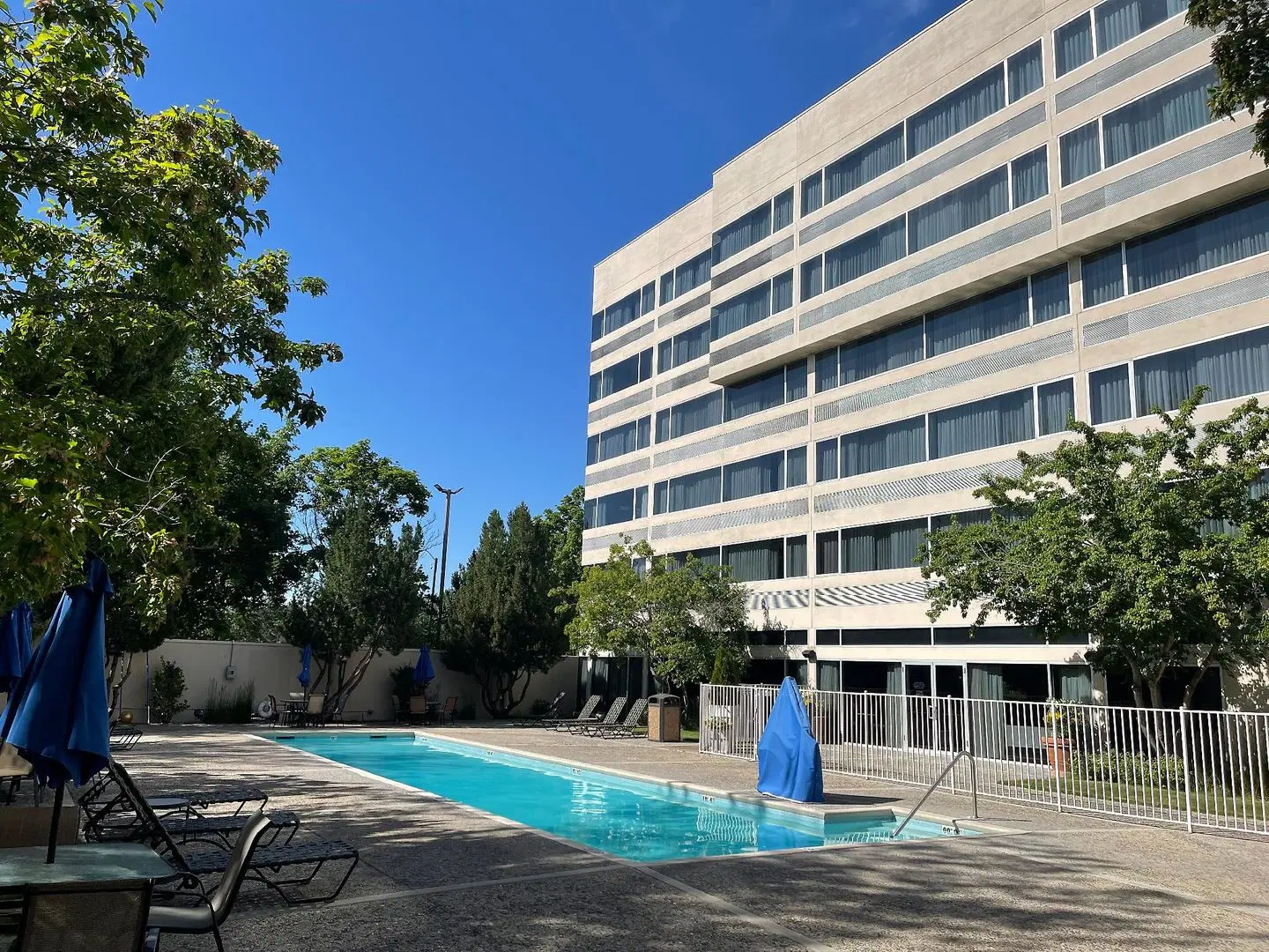 Holiday Inn Express Boise-University Area by IHG OUTDOOR_POOL
