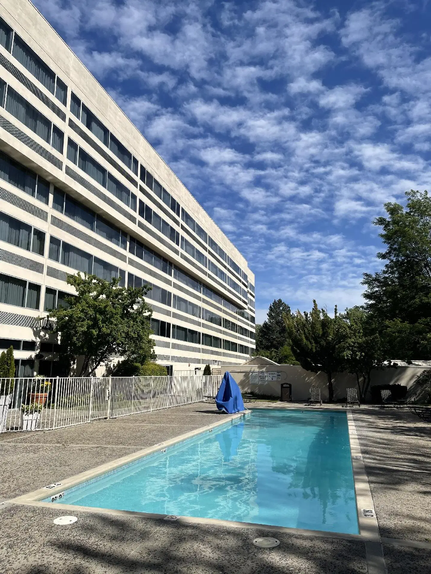 Holiday Inn Express Boise-University Area by IHG OUTDOOR_POOL