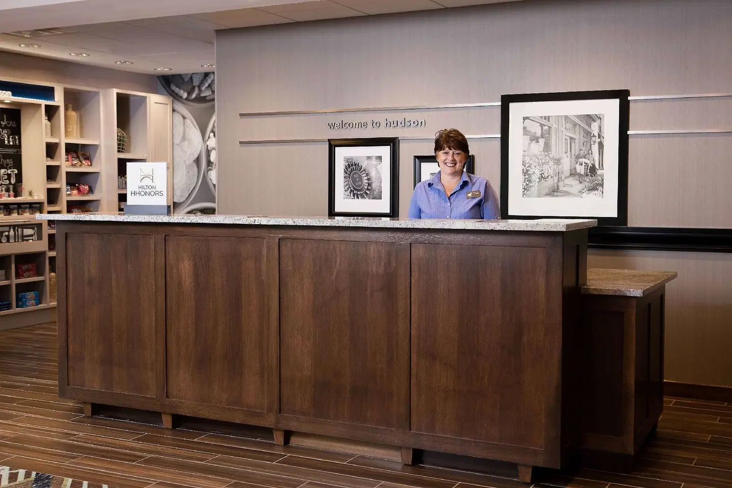 Hampton Inn & Suites Hudson LOUNGE_LOBBY