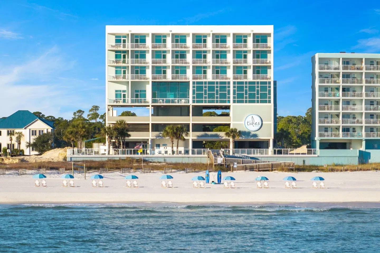 Best Western Premier The Tides EXTERIOR