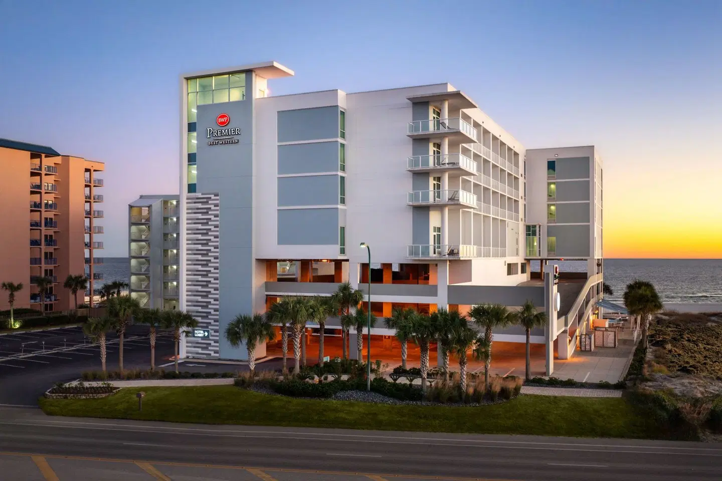 Best Western Premier The Tides EXTERIOR